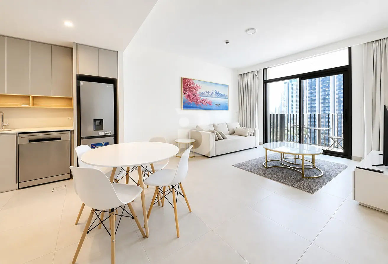 Furnished | Boulevard View | Vacant | Creek Island