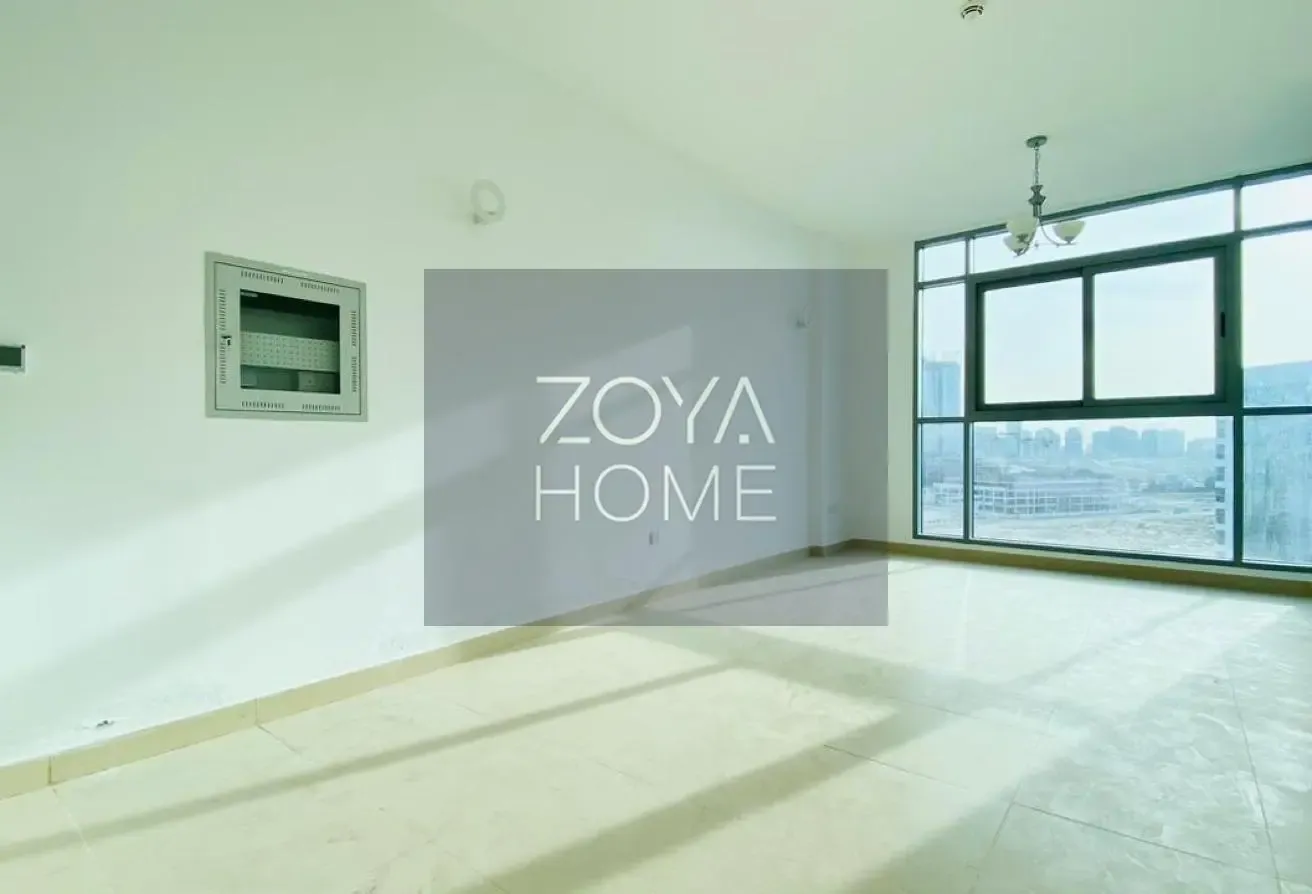 Modern 1 BR Apartment with Open Views in Arjan