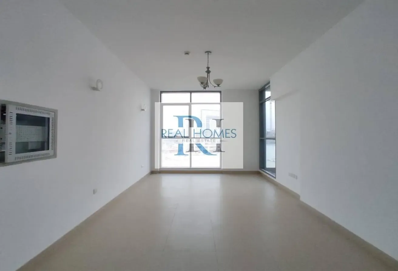 Exclusive 1Bed | Spacious and Bright | Balcony |
