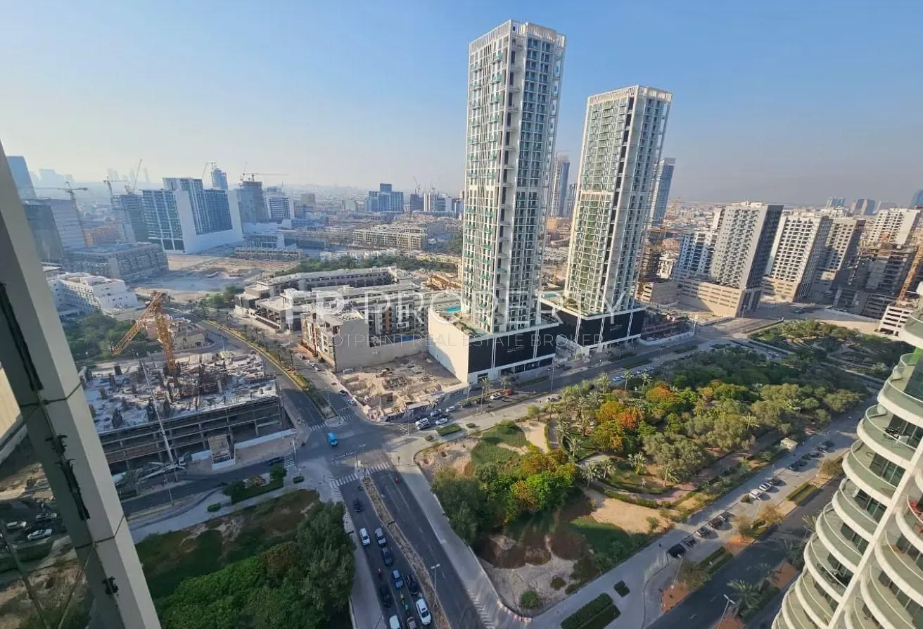 Panoramic View | High Floor | Modern Design