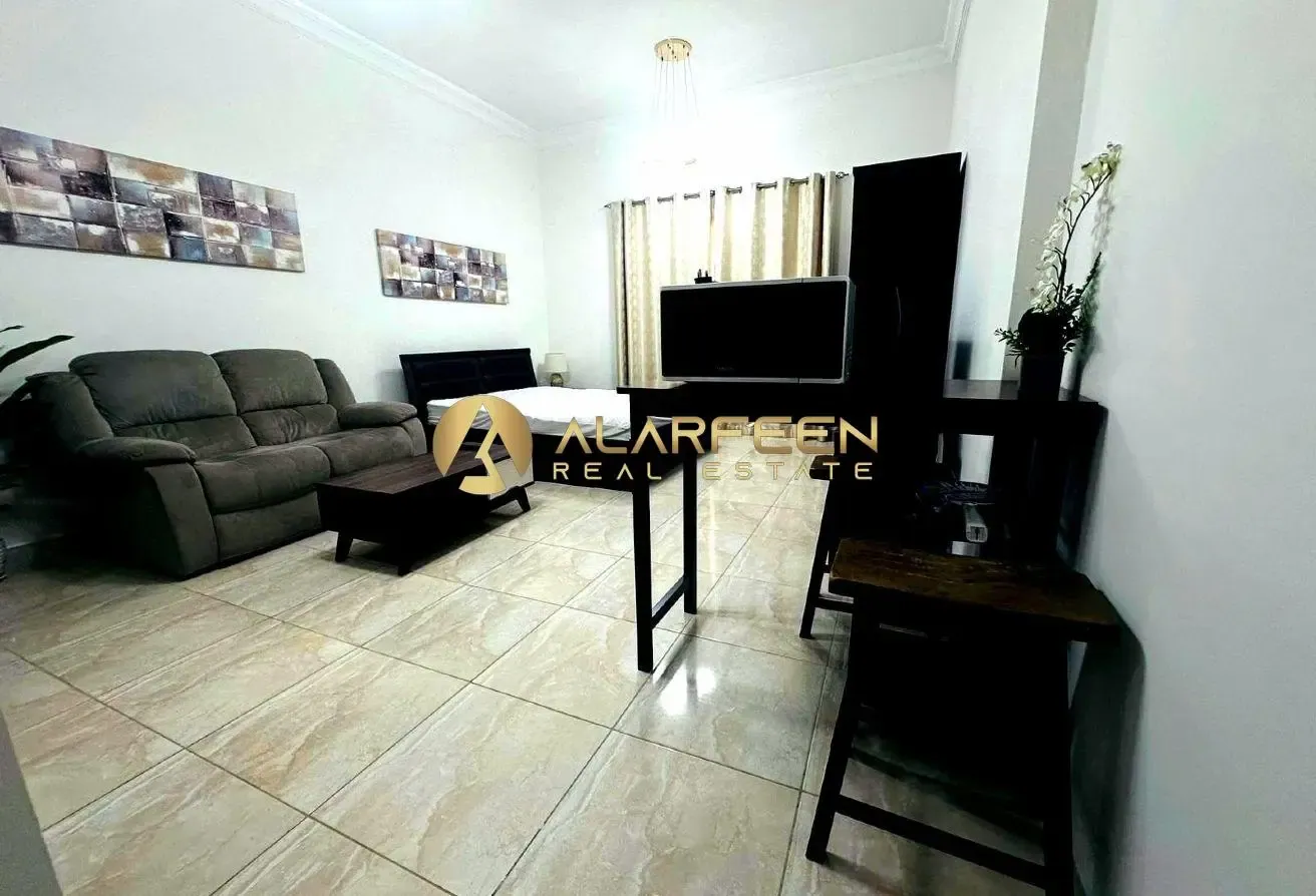12 Cheques | Well Maintained | Fully Furnished