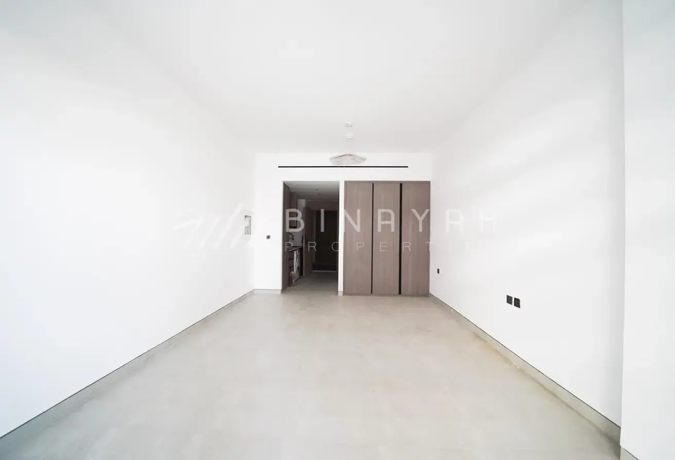 Bills Included | Stylish Studio | Exclusive
