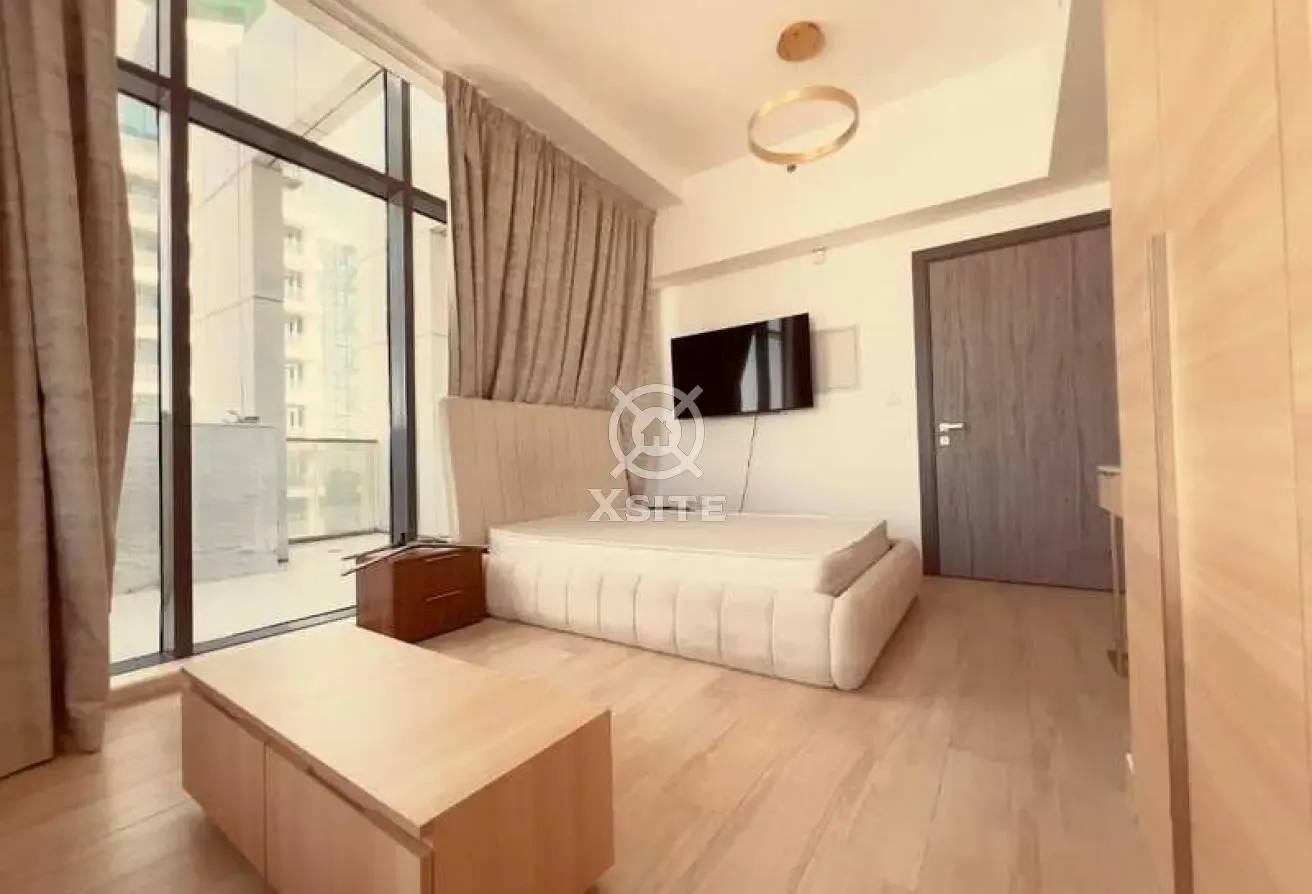 Fully Furnished | On High Floor | 12 Cheques
