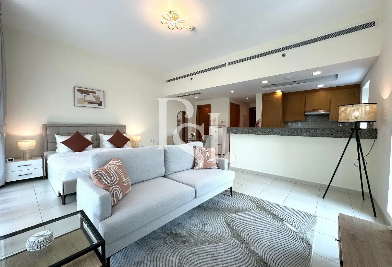 Near Metro | Community View | FF | Vacant