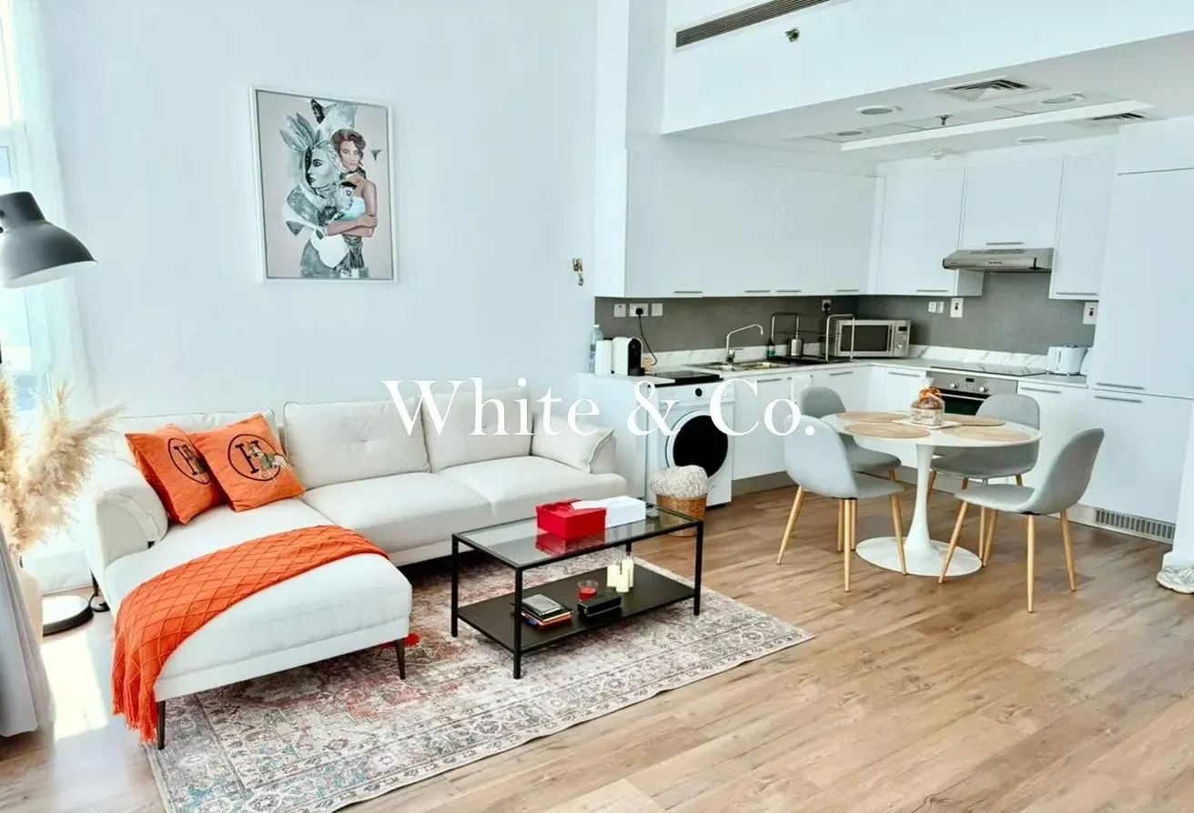 Luxury Unit | Prime location | Negotiable