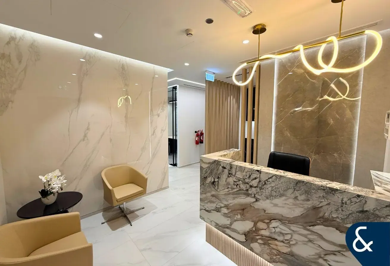 Premium Office | Vacant | Fully Furnished