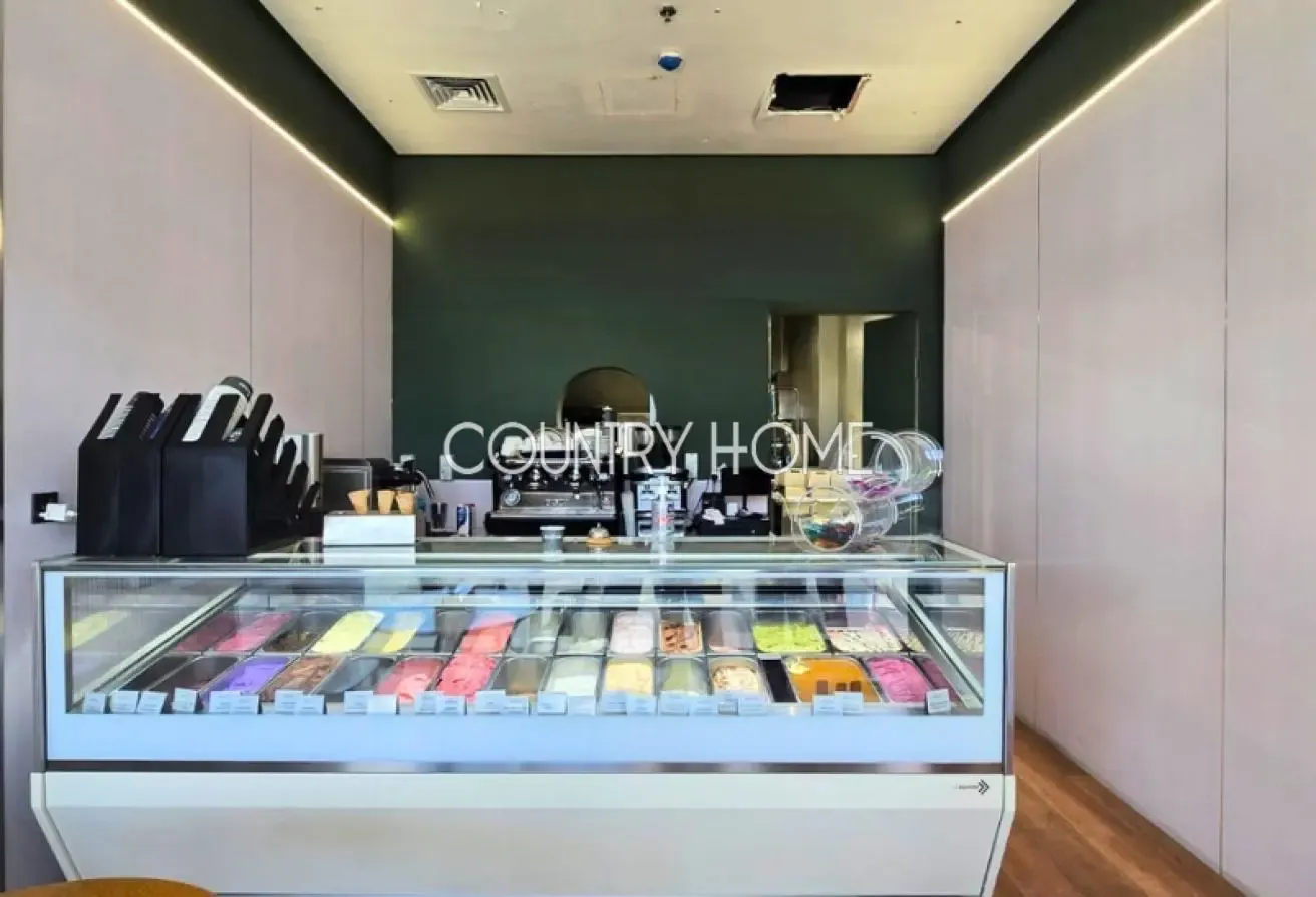 Investor Deal | Prime Shop | Below Market Price