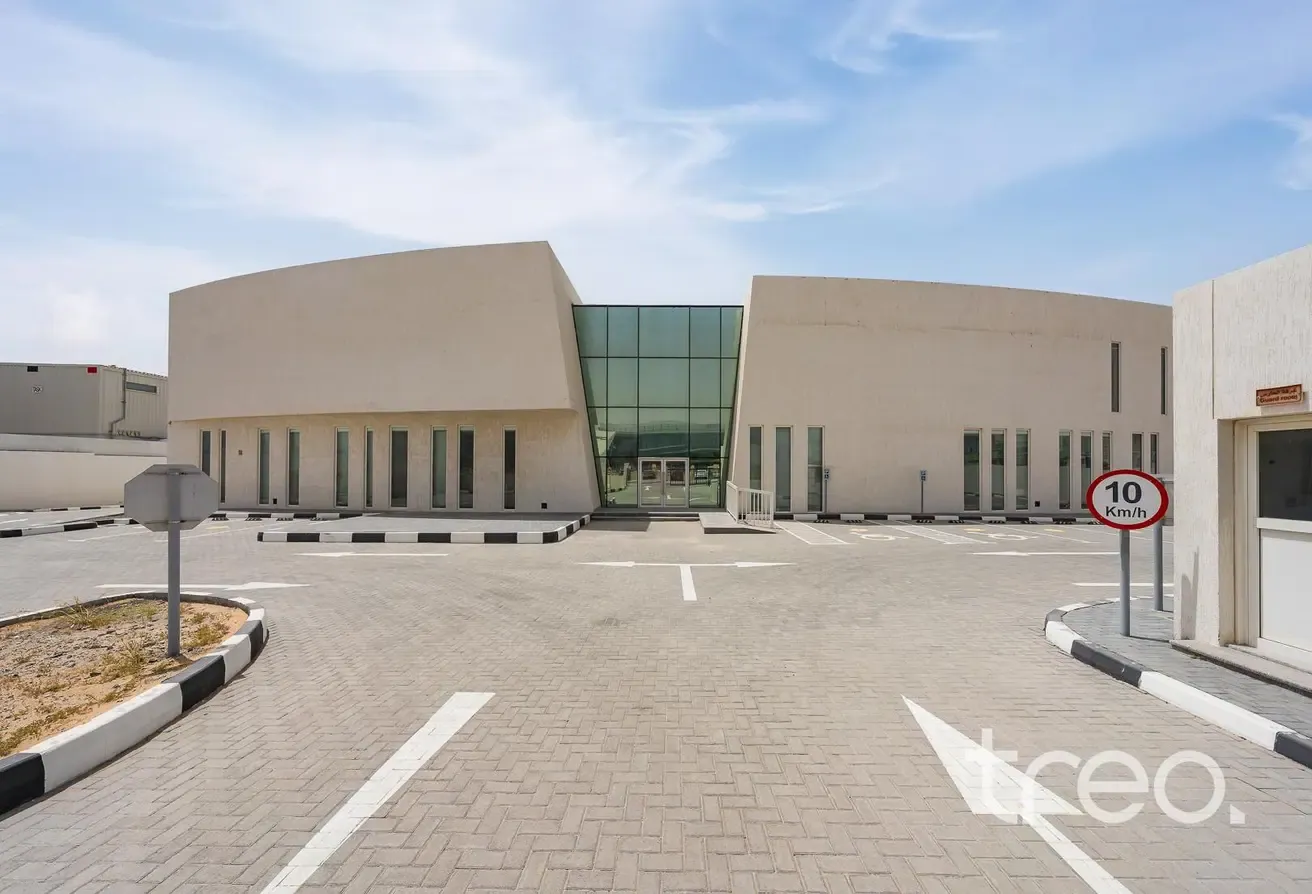 Vacant | Warehouse | 86,000 sqft plot