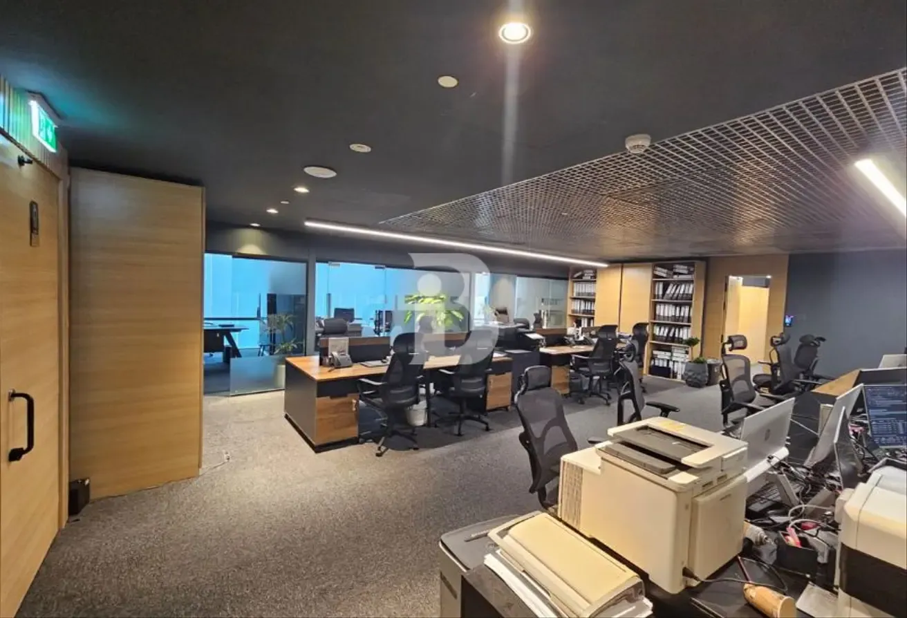 High End Office | Breathtaking Views | Furnished