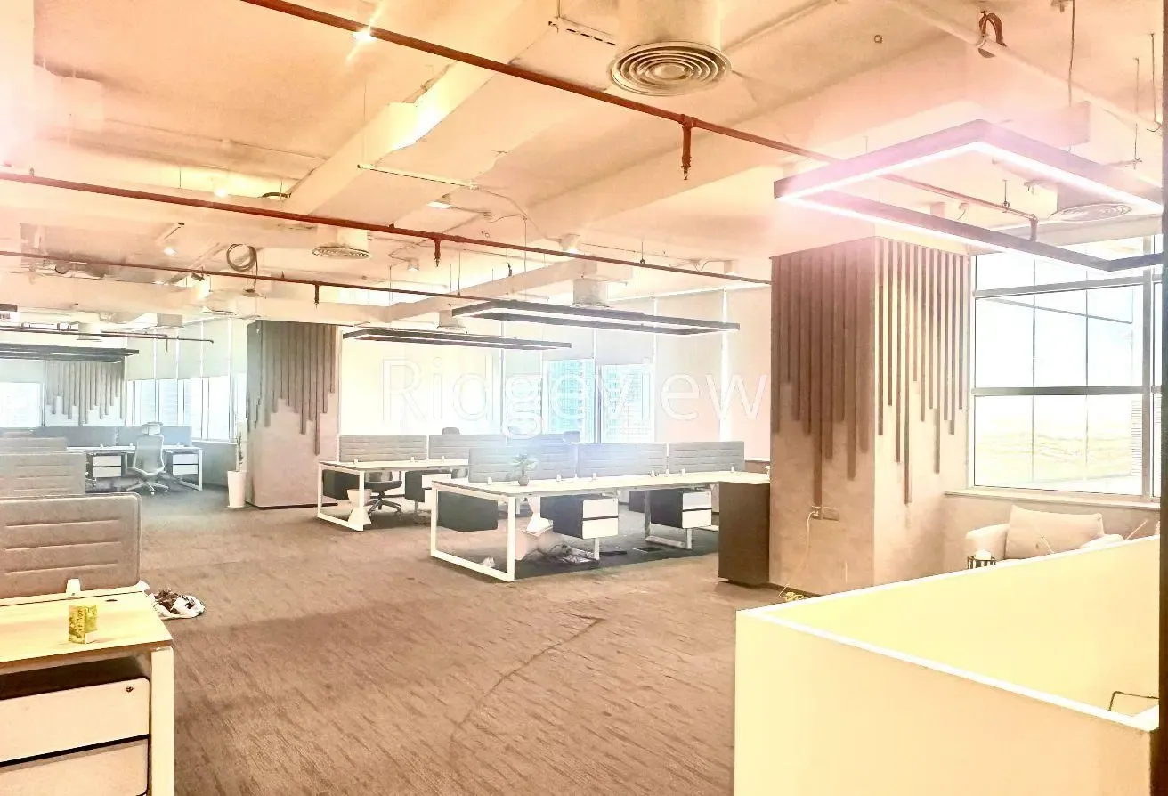 Full floor for sale in JLT Mazaya BB1, High floor
