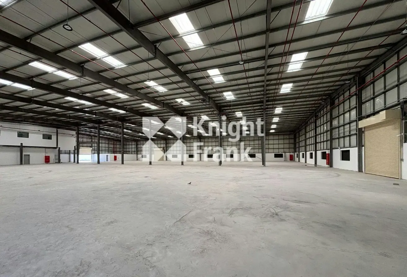 High Power Load 500 kW | 7.9m Eaves | Office Space