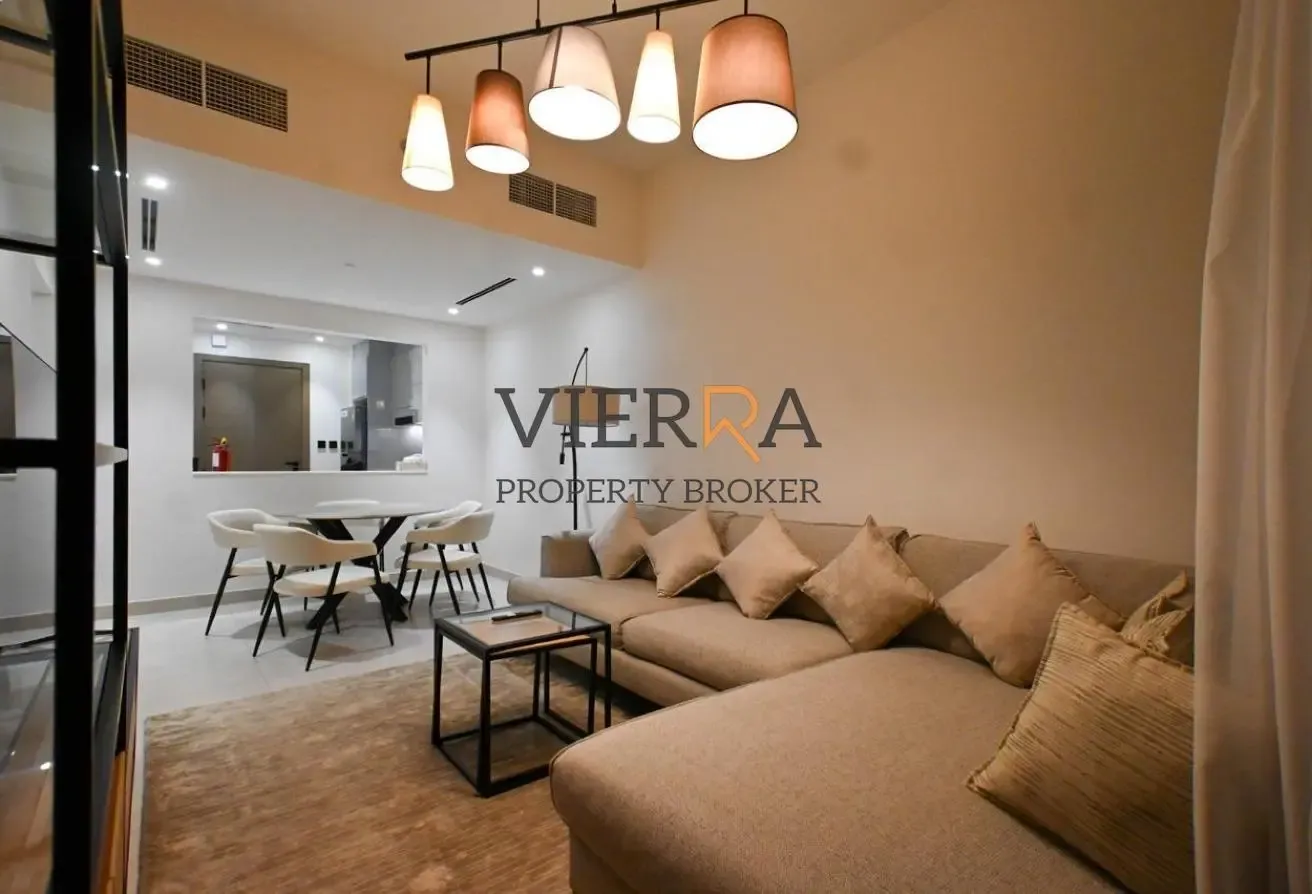 Motivated Seller l Vacant l Closed Kitchen