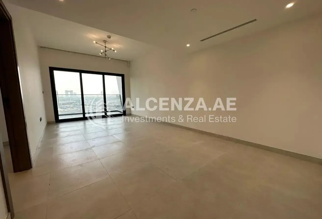 Closed Kitchen | Corner Unit | Investor Deal
