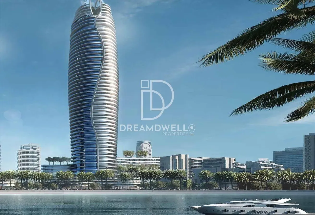 Luxury Waterfront Living in Business Bay