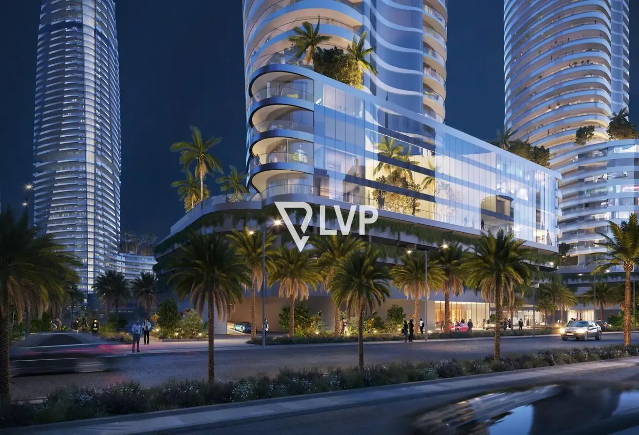 Waterfront Living | Prime Location | Strong ROI