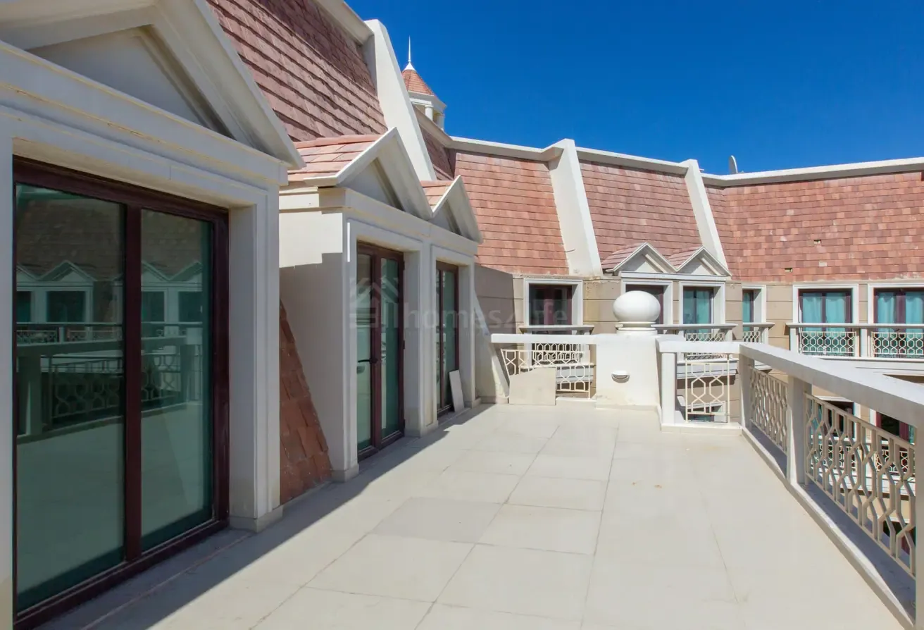 Spacious Layout | Prime Community Living.