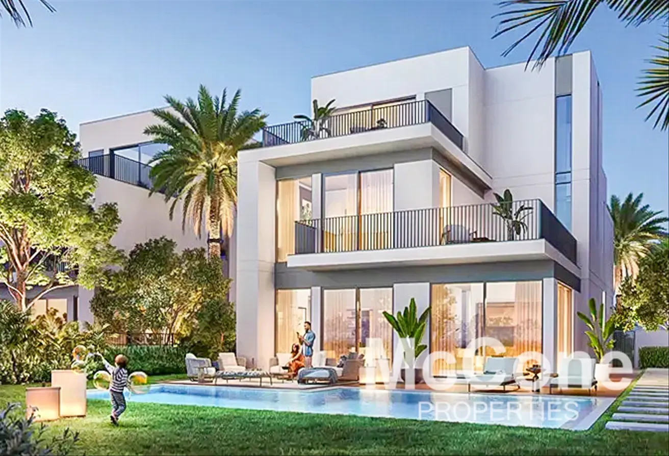 Luxurious | Golf Frontage Villa | Open to Offers