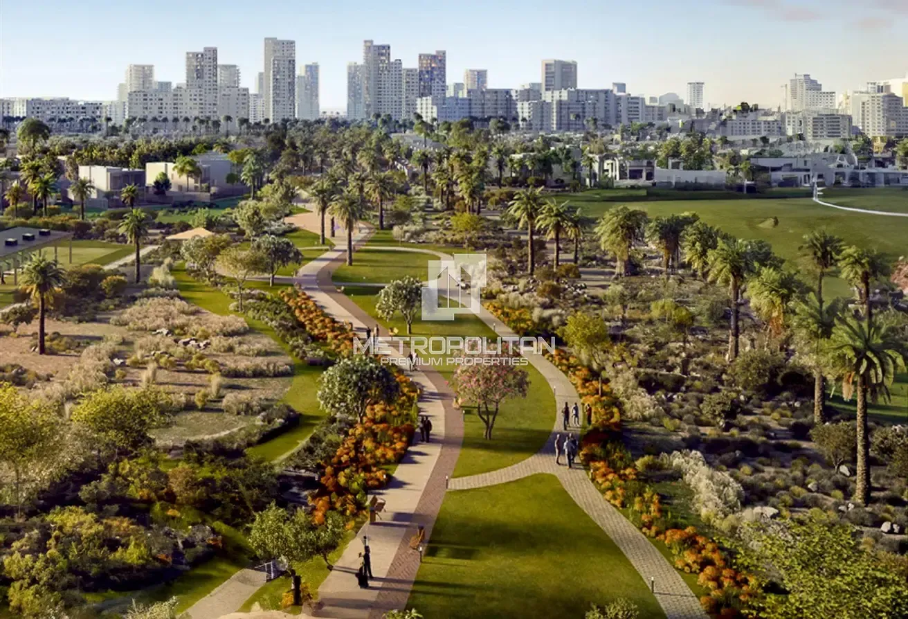 Best Price | 5BR Golf Course View | Limited Supply