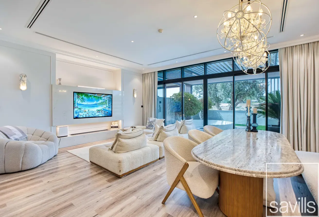 Turn Key| High standard renovation | Golf Course Views