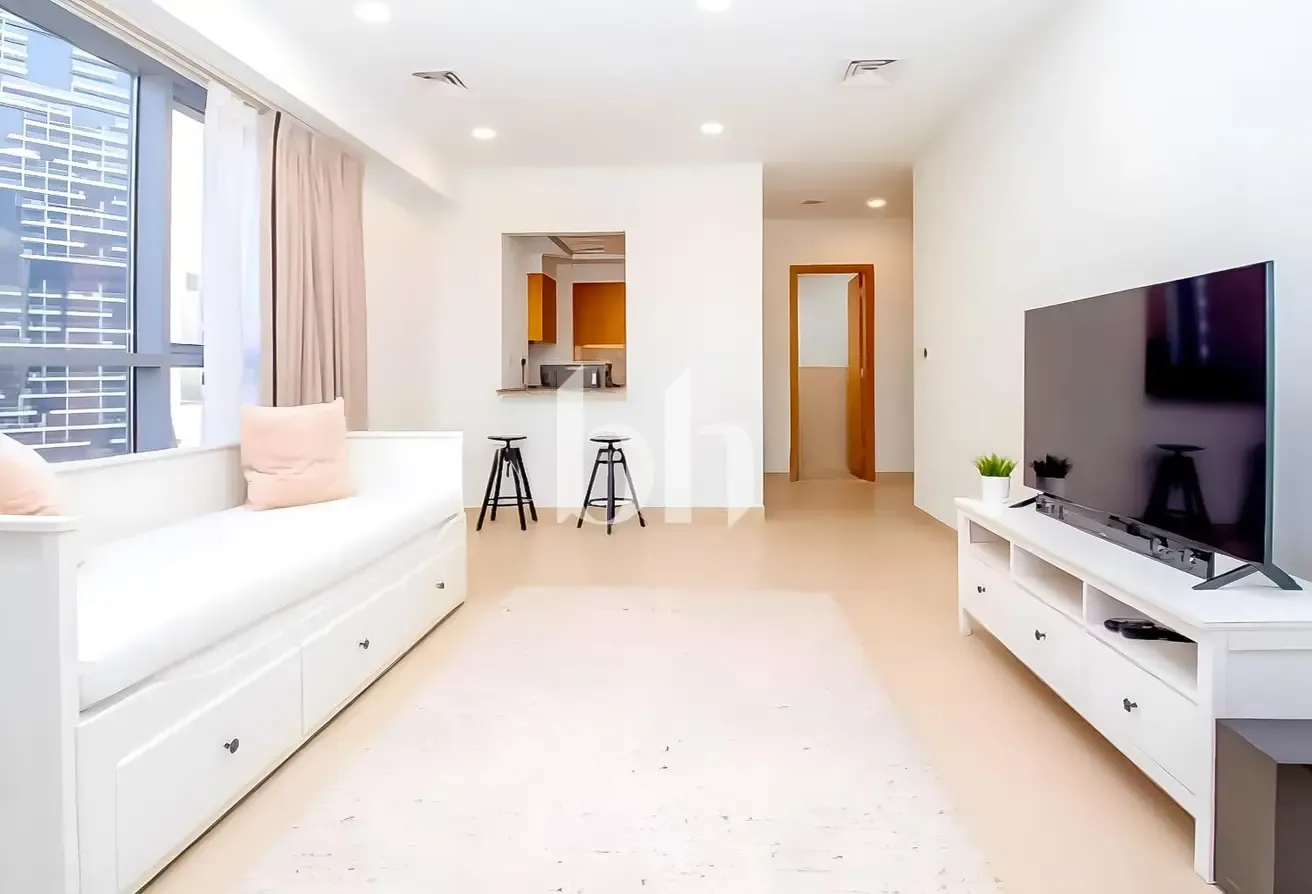 Spacious 1 Bedroom | Burj View | Vacant Soon