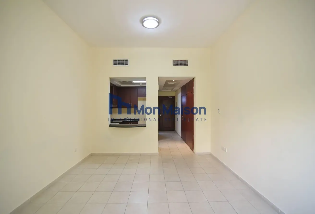 Spacious Studio | Near Metro | Great Investment