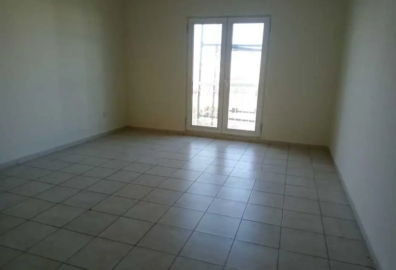UNFURNISHED | NEAR TO METRO | VACANT
