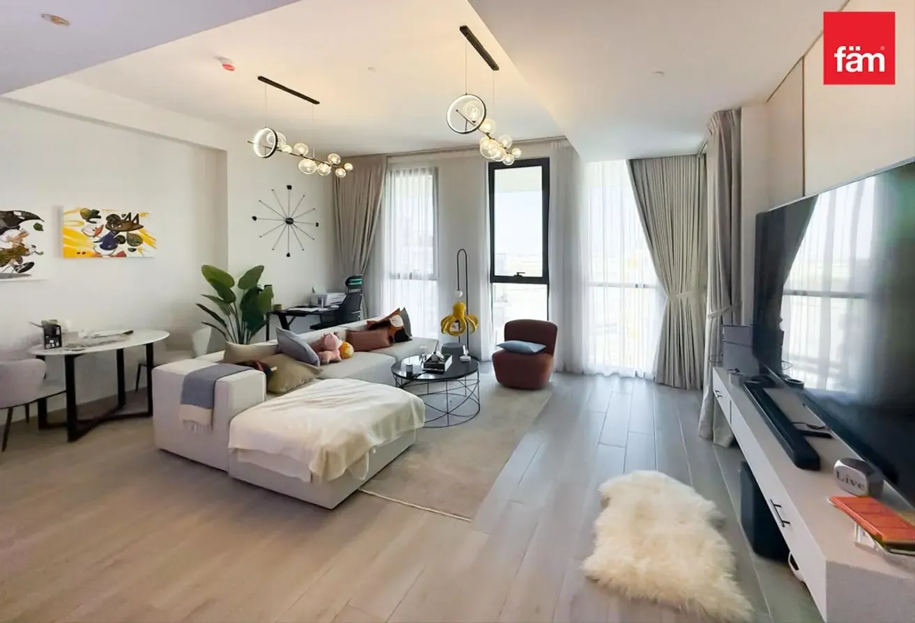 Spacious | Park View | Fully Furnished | High ROI