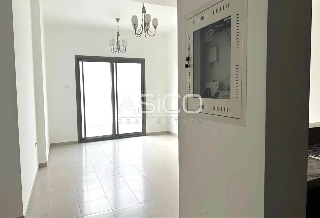 2 BHK| Balcony | Gym | Mankhool 455