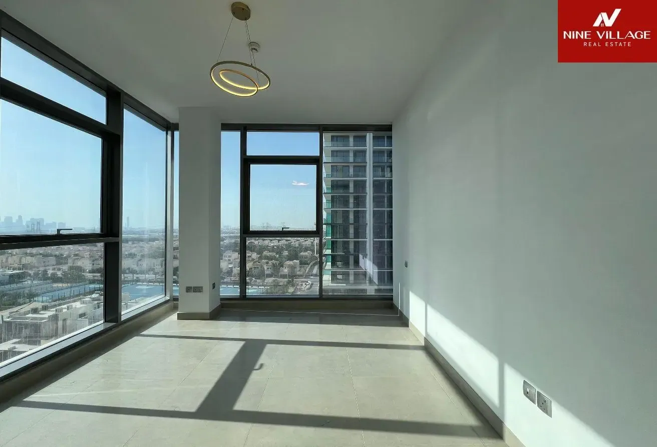 Corner 2BR Apartment | Skyline View | Unfurnished