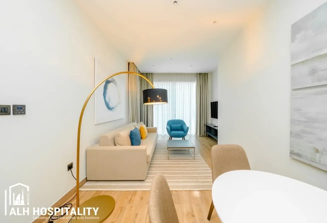 Deluxe 1 bedroom | City Views | All Bills Included