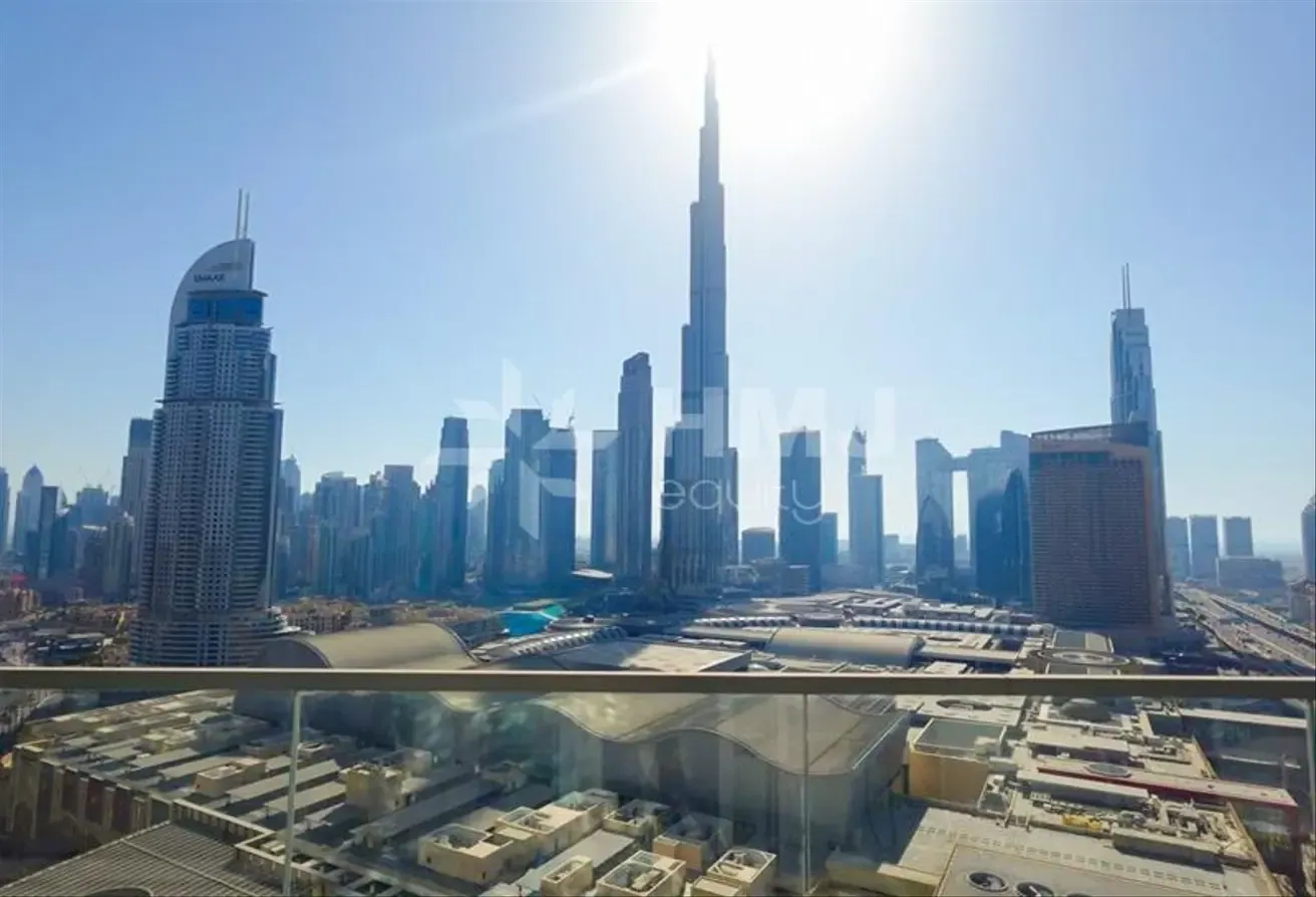 Skyline Luxury Burj View | Central Location