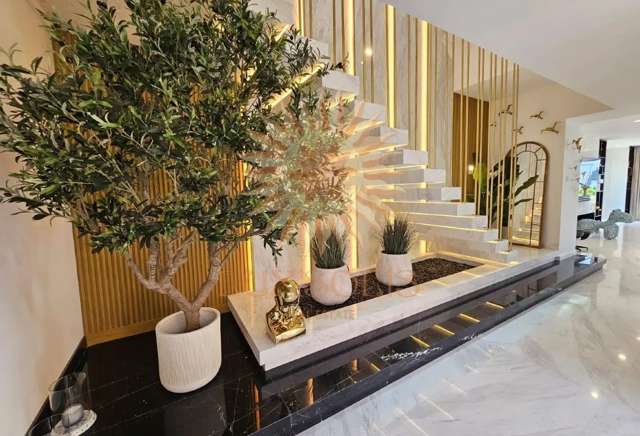 LUXURY UPGRADED | DESIGNER FURNITURE | SEA VIEW