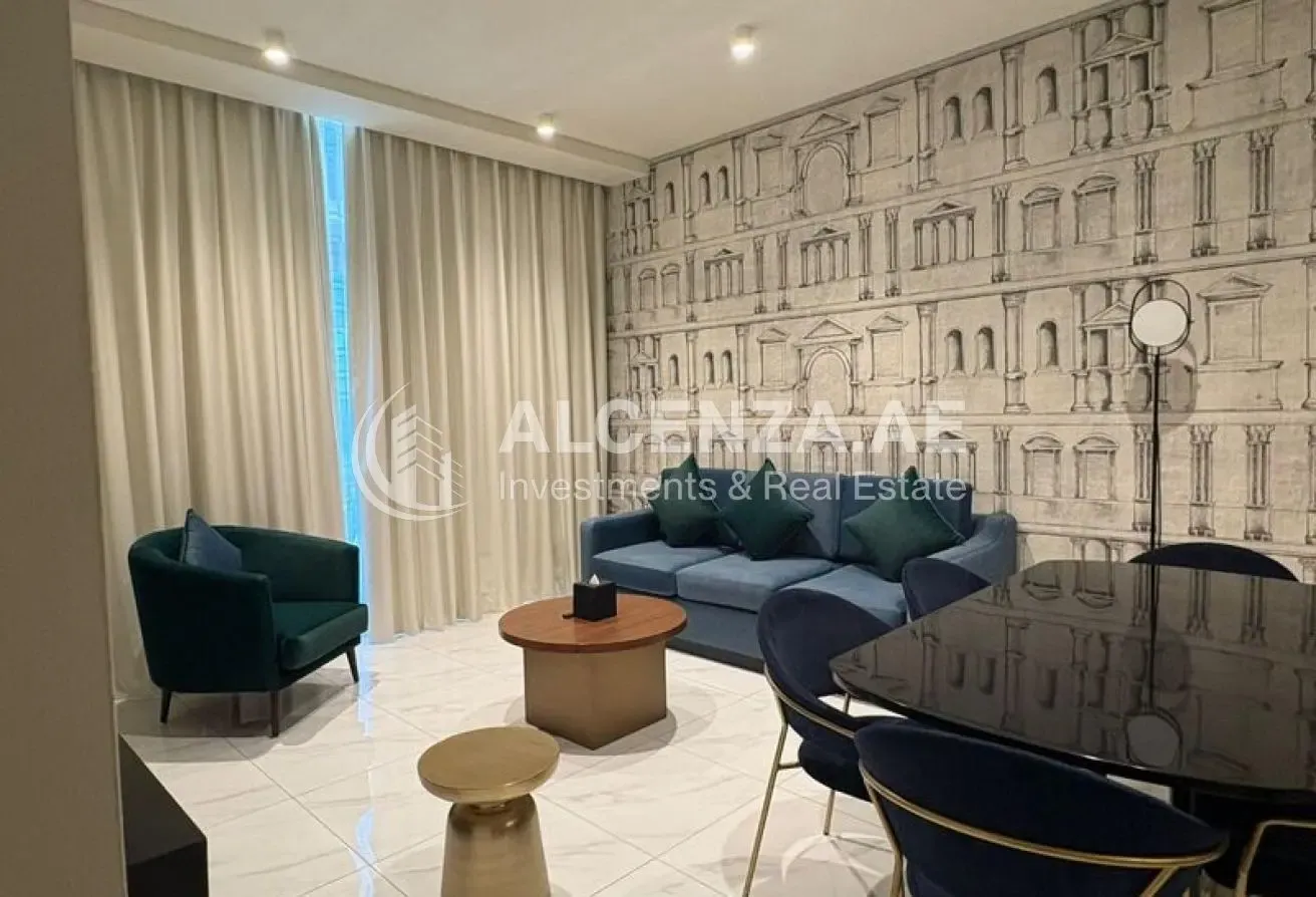 FURNISHED | SPACIOUS | CANAL AND SKYLINE VIEW