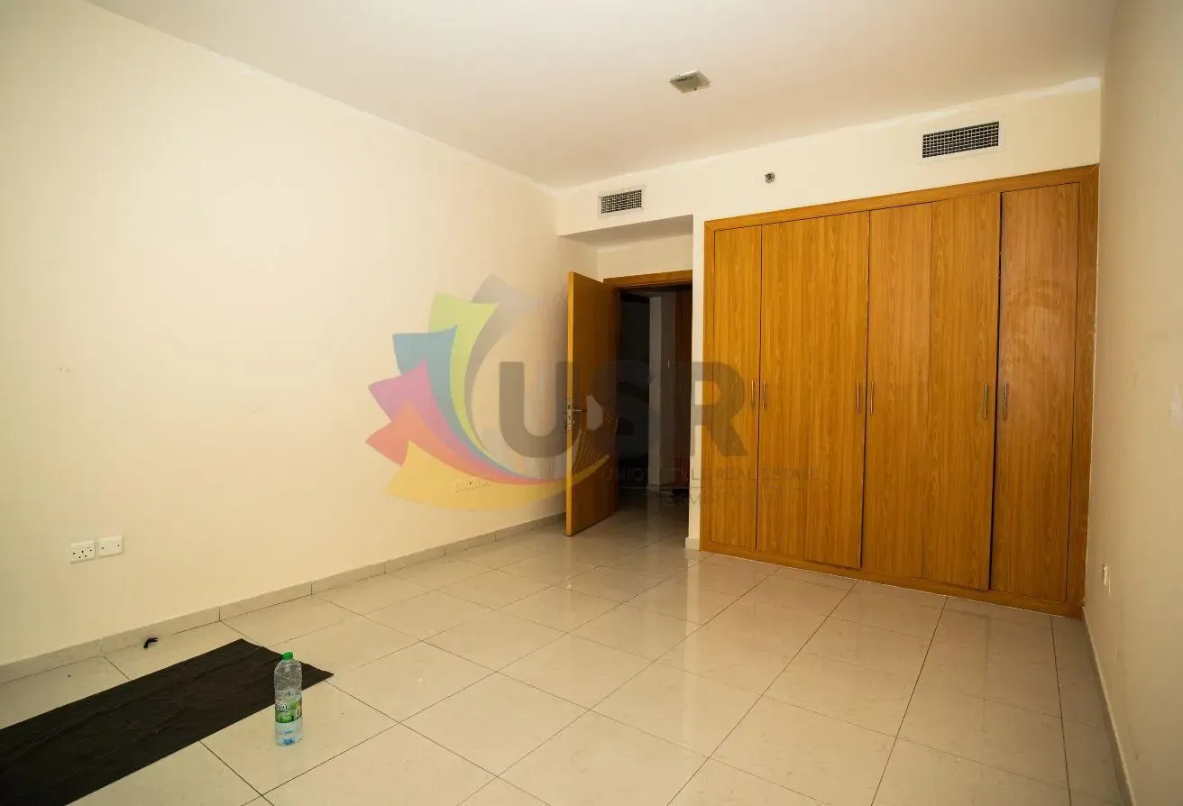 SPACIOUS 1BHK W/ BALCONY AVAILABLE FOR 60K
