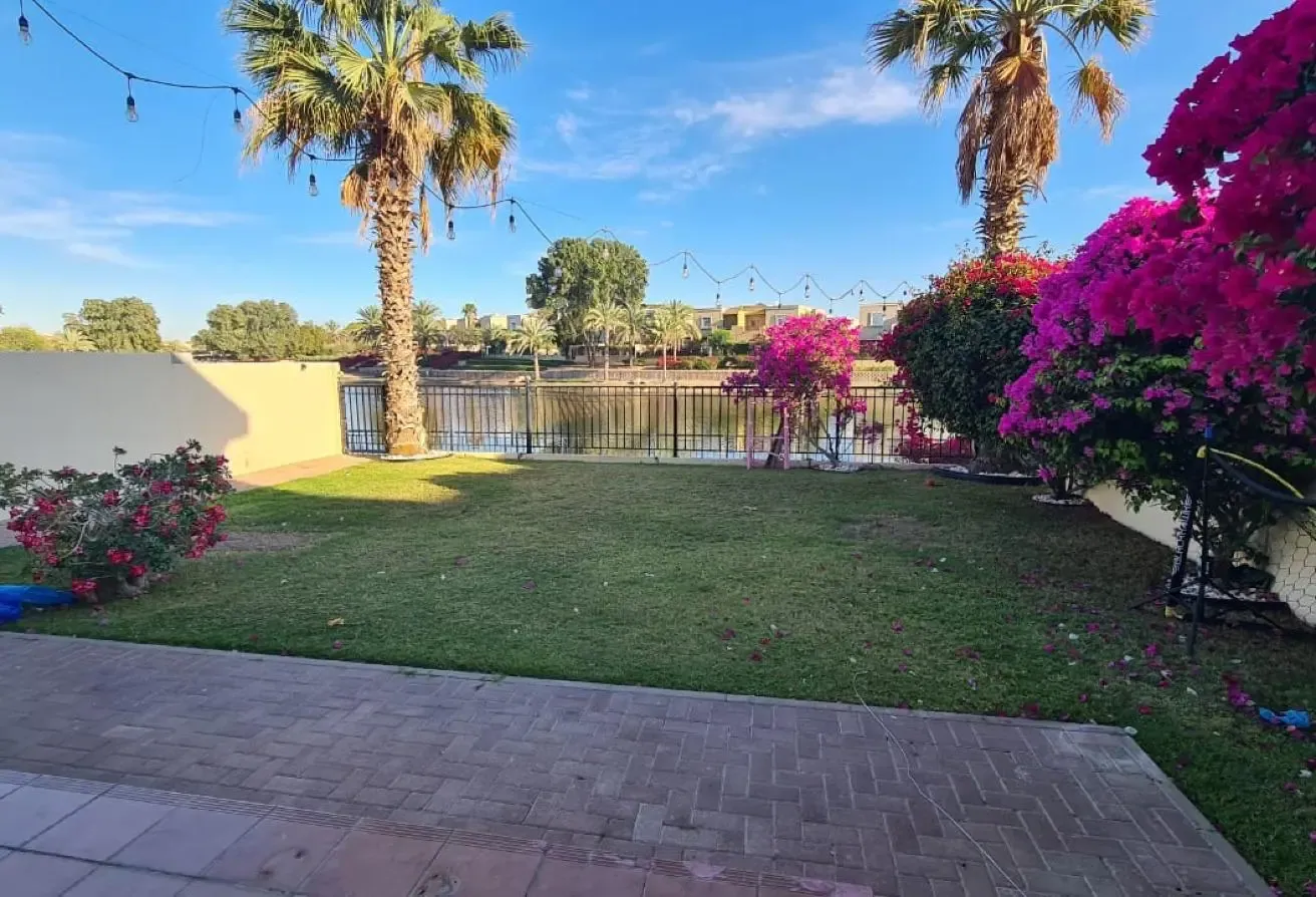 Lake View Type 1E 4 Bed + Study + Maid upgraded