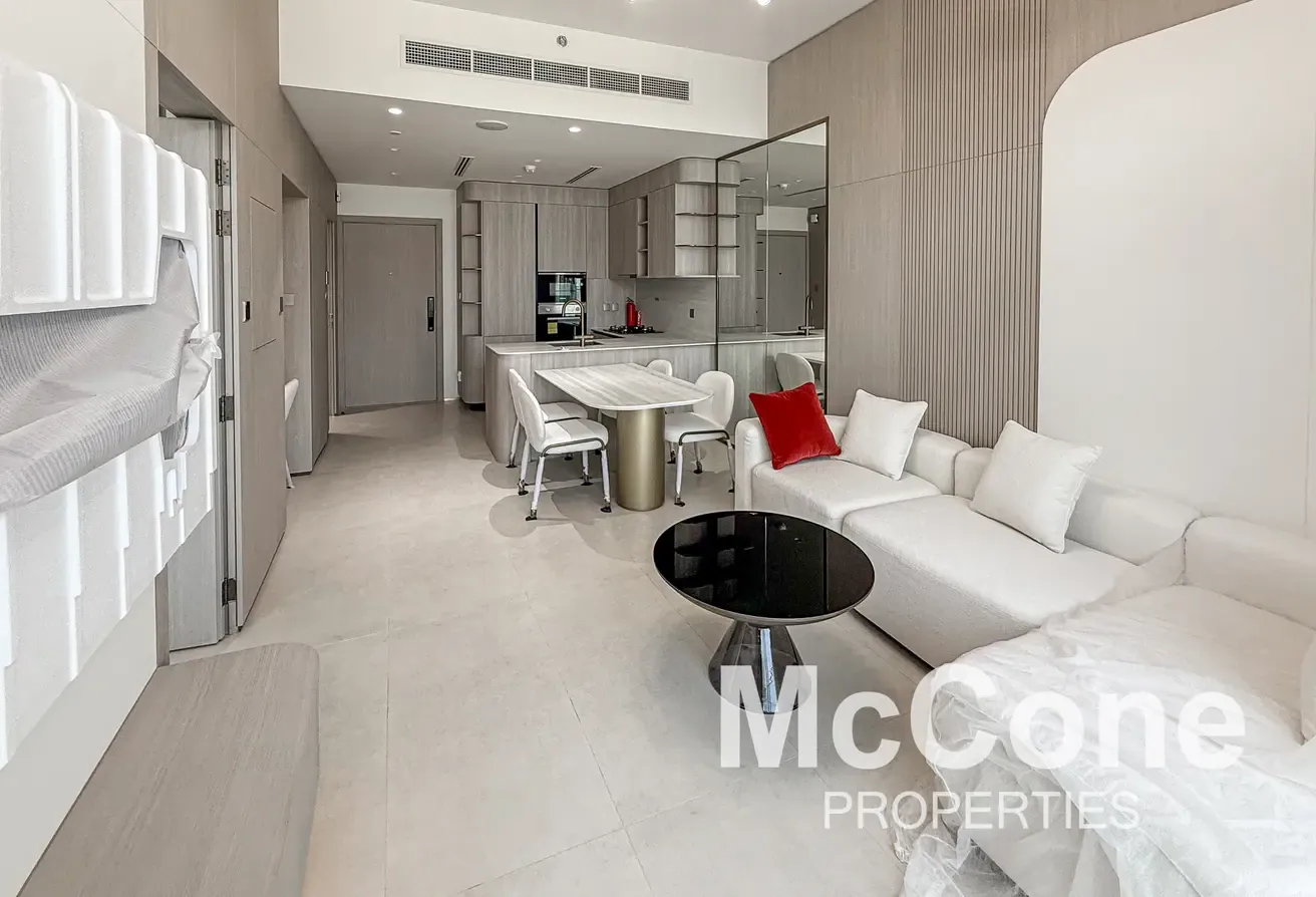 Brand New | Modern | Sleek Finishes