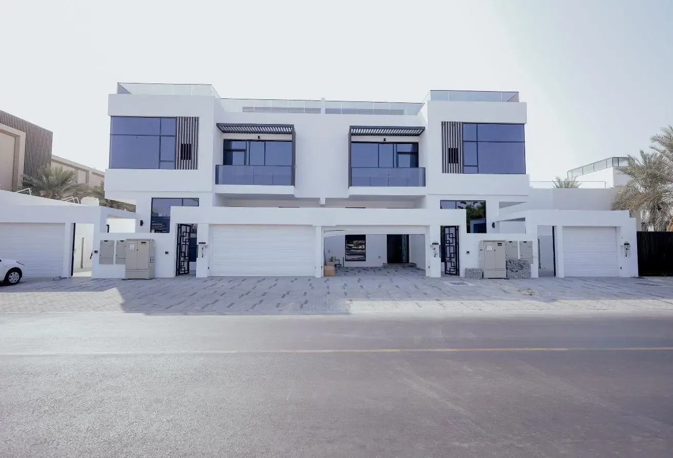 Brand New Luxury 6-Bedroom Villa +Maid | Jumeirah1
