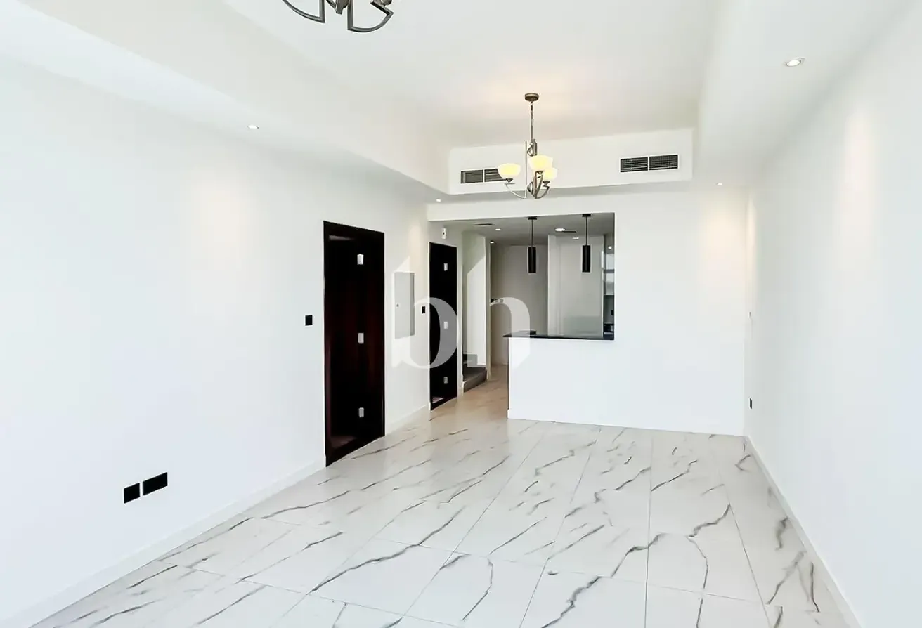 Single Row | Ready to Move | 4 Bedroom