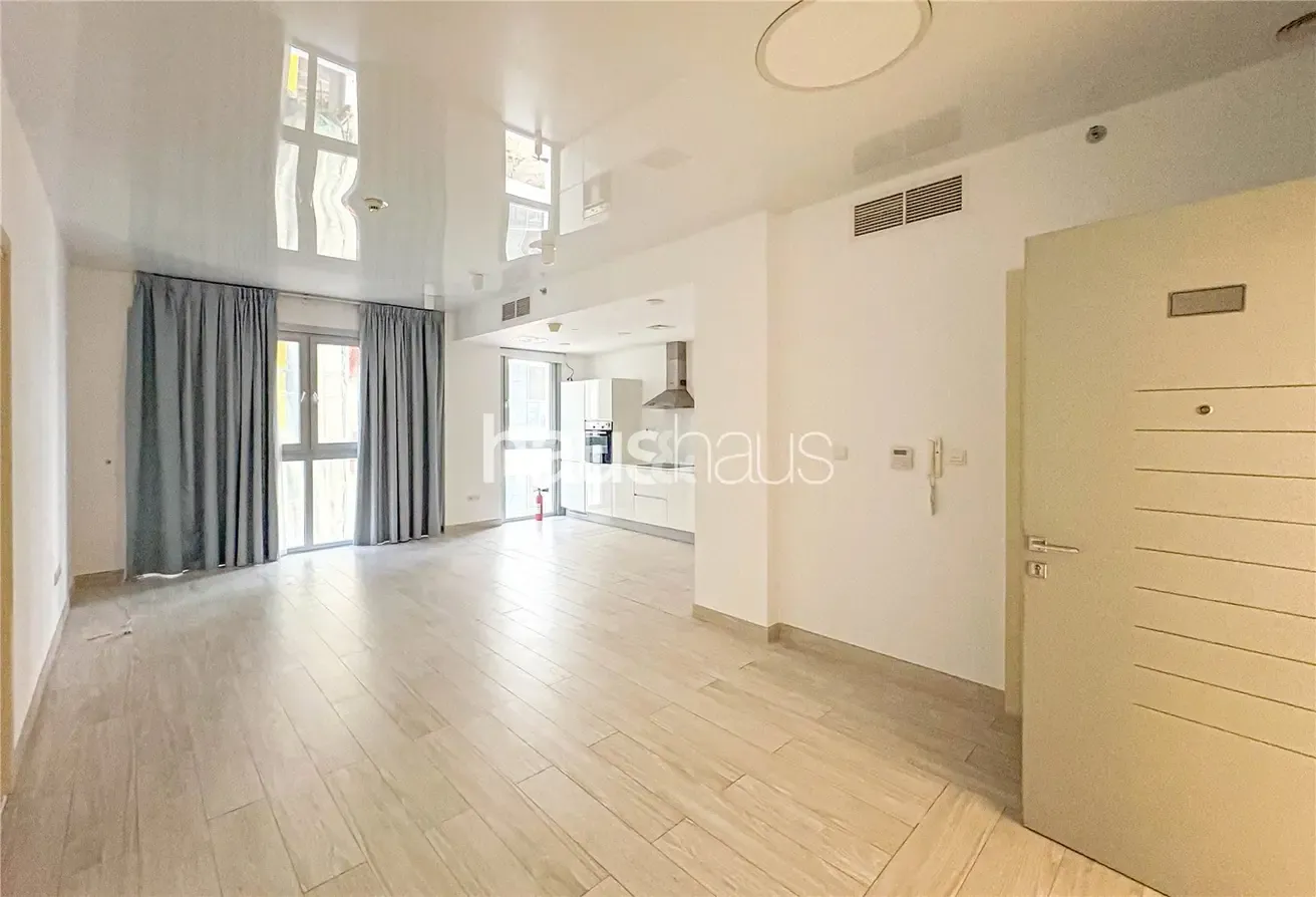 Modern | Unfurnished | Multiple Cheques