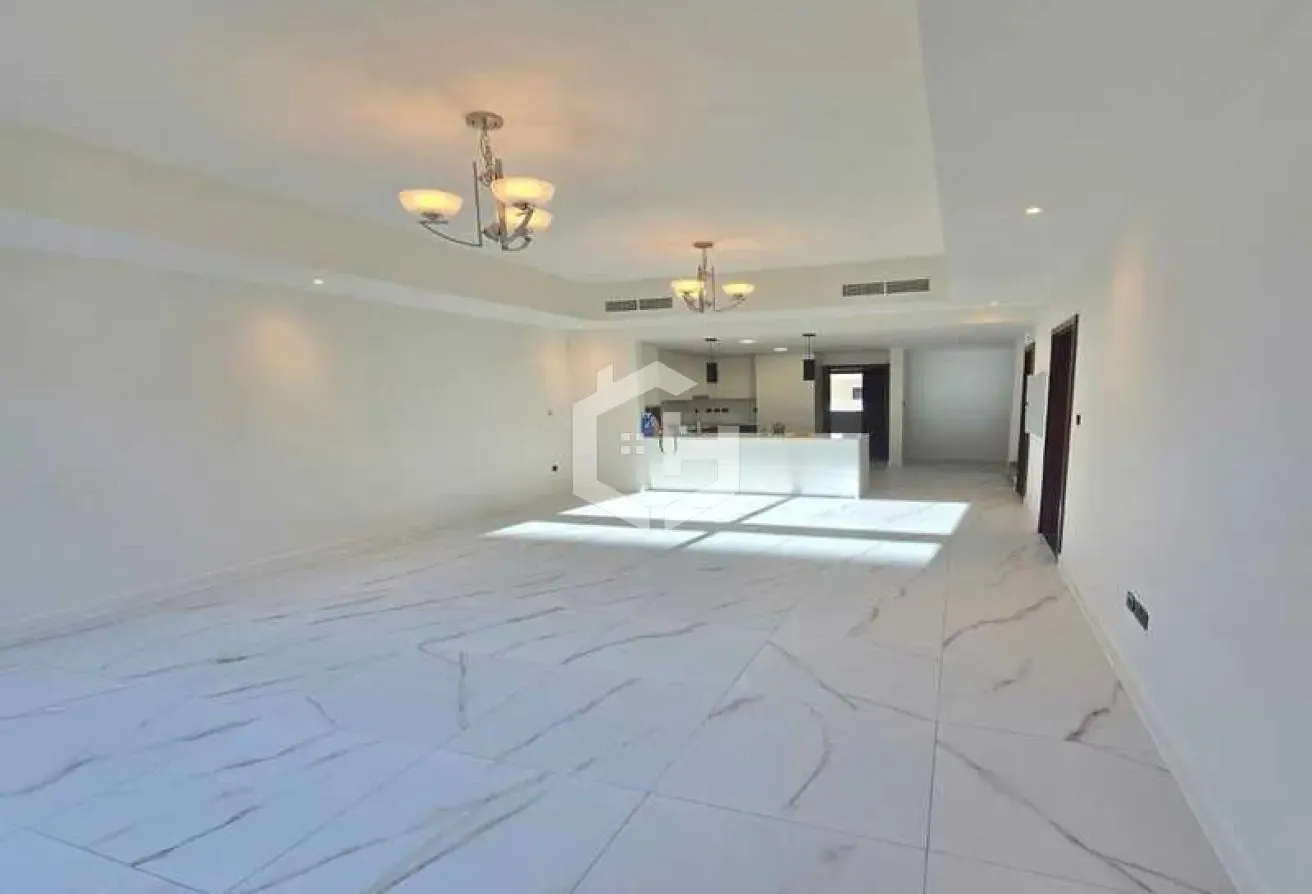 4 Bed Mid | Single Row | On the Park