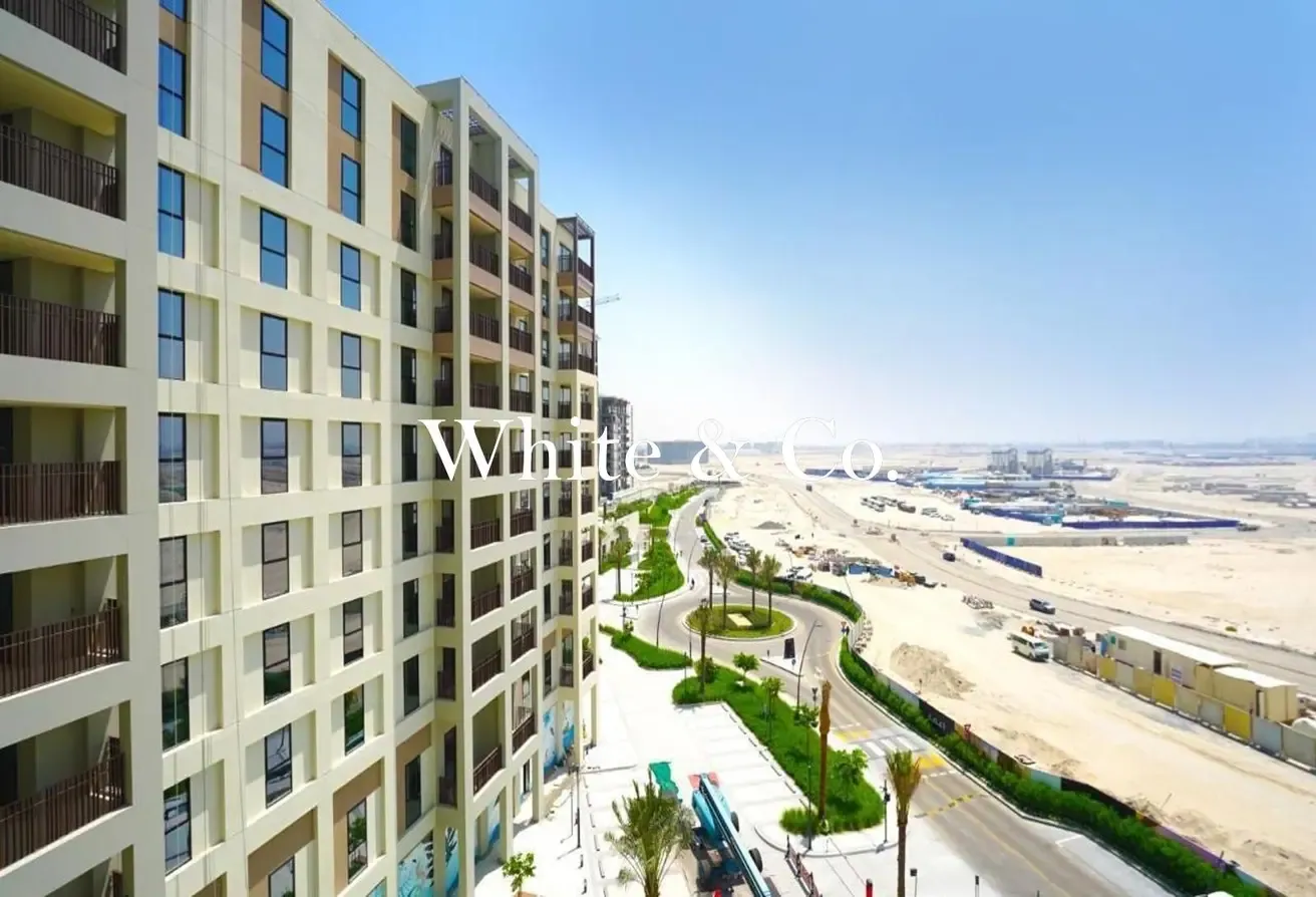 Spacious 3 Bed | Unfurnished | Creek Beach