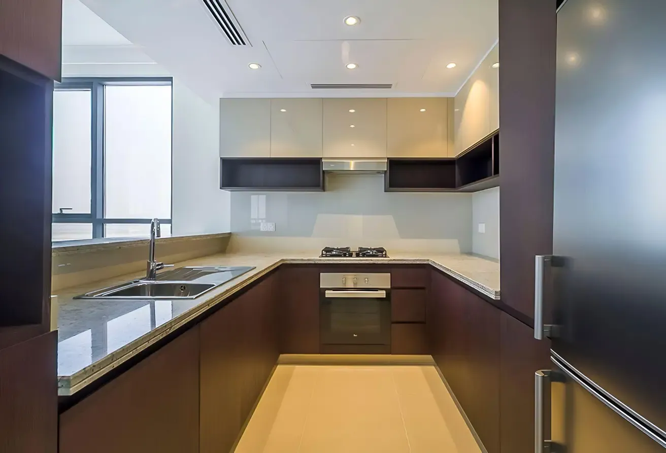 Corner Unit | Community View | Large layout