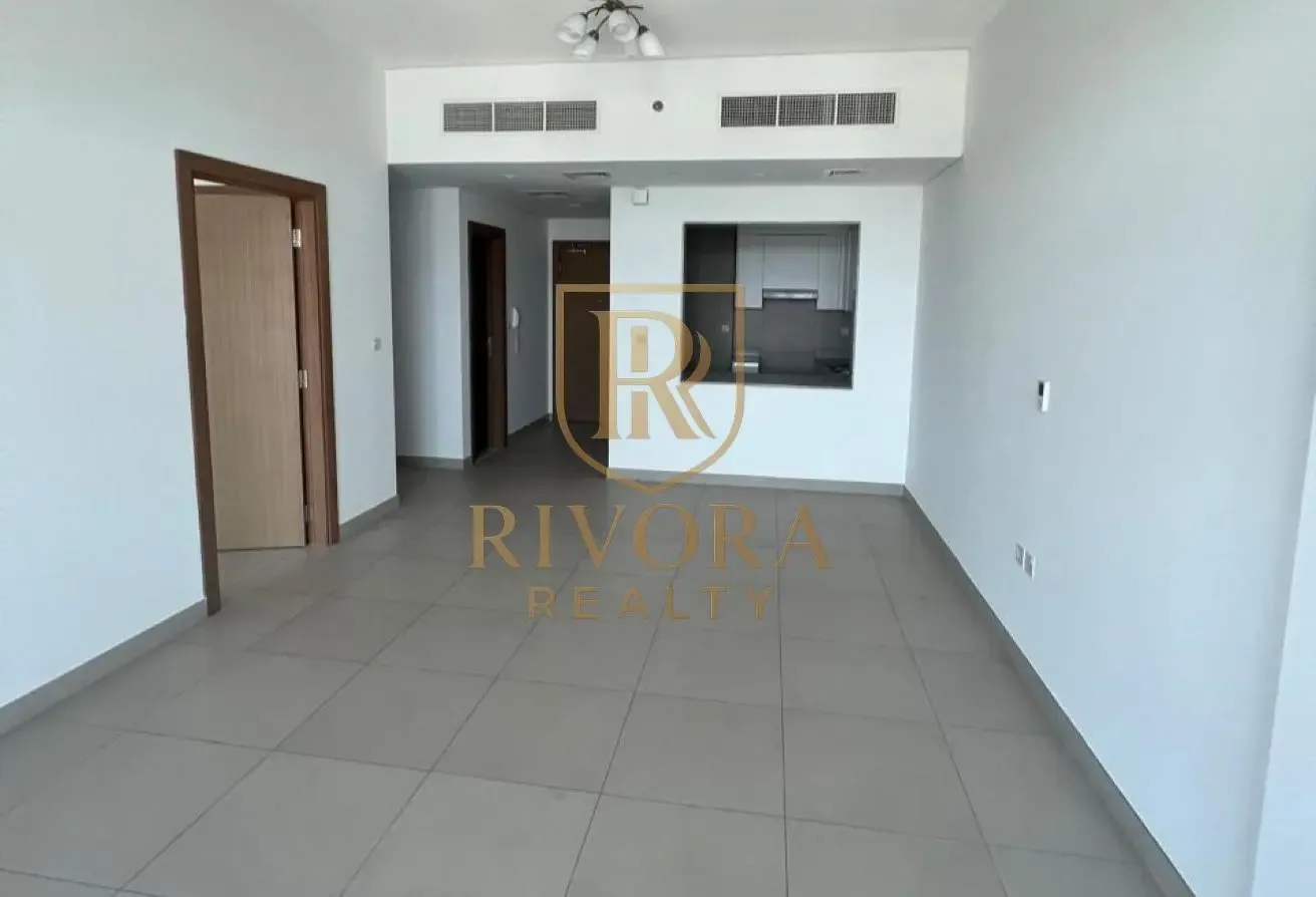 2 BHK I BIG SPACE I IDEAL LOCATION