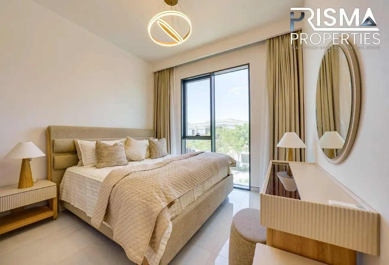Extended 5BR Villa | Private Pool | Huge Plot