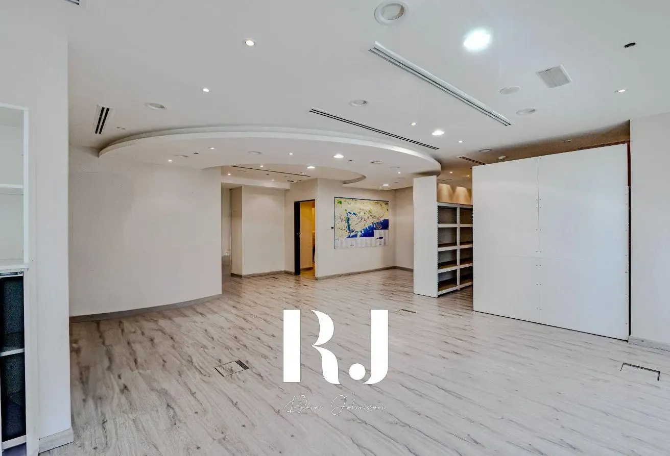 Bright Fitted Office | Vacant | End User