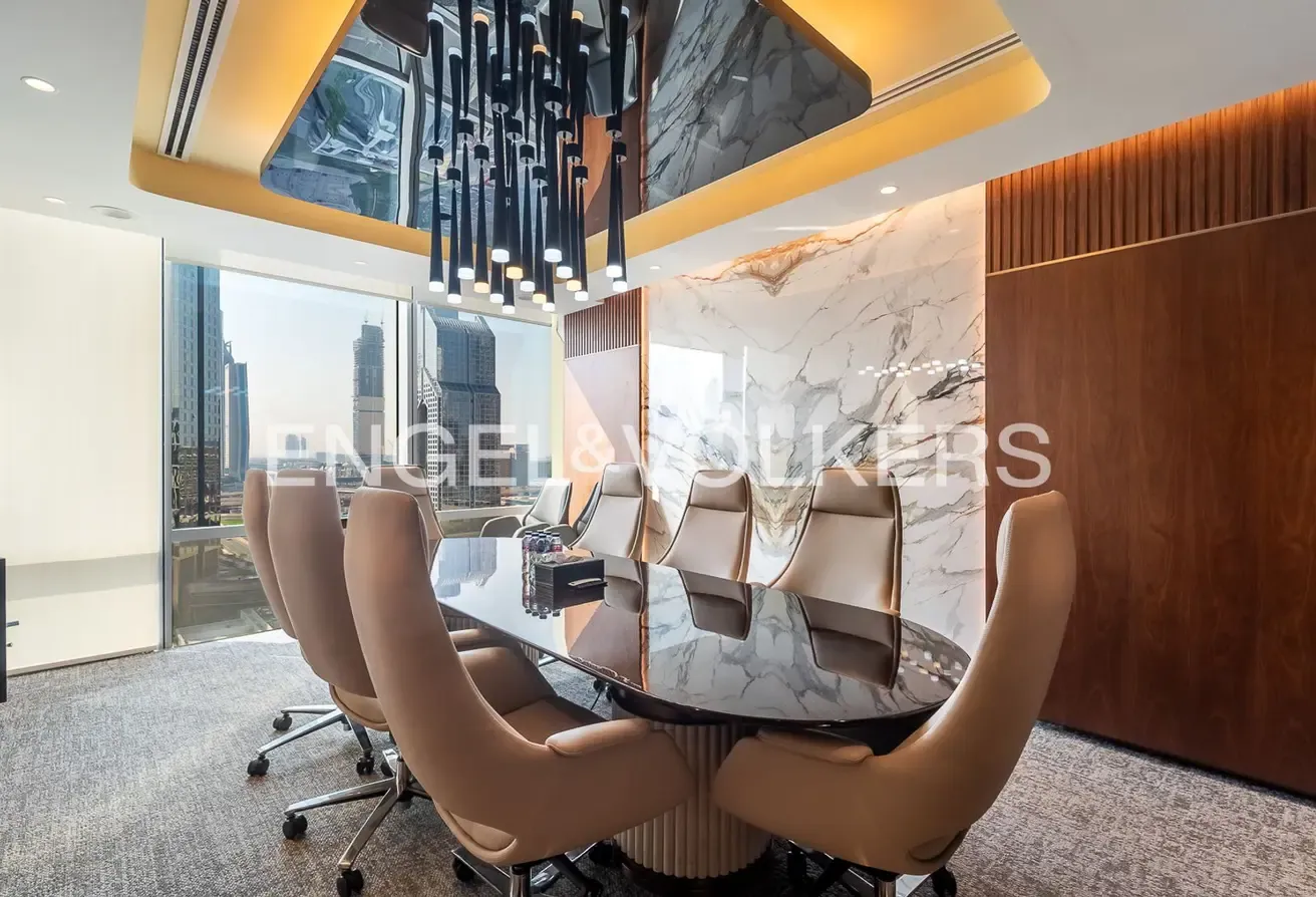 Burj Khalifa View I Vacant I Multiple Rooms