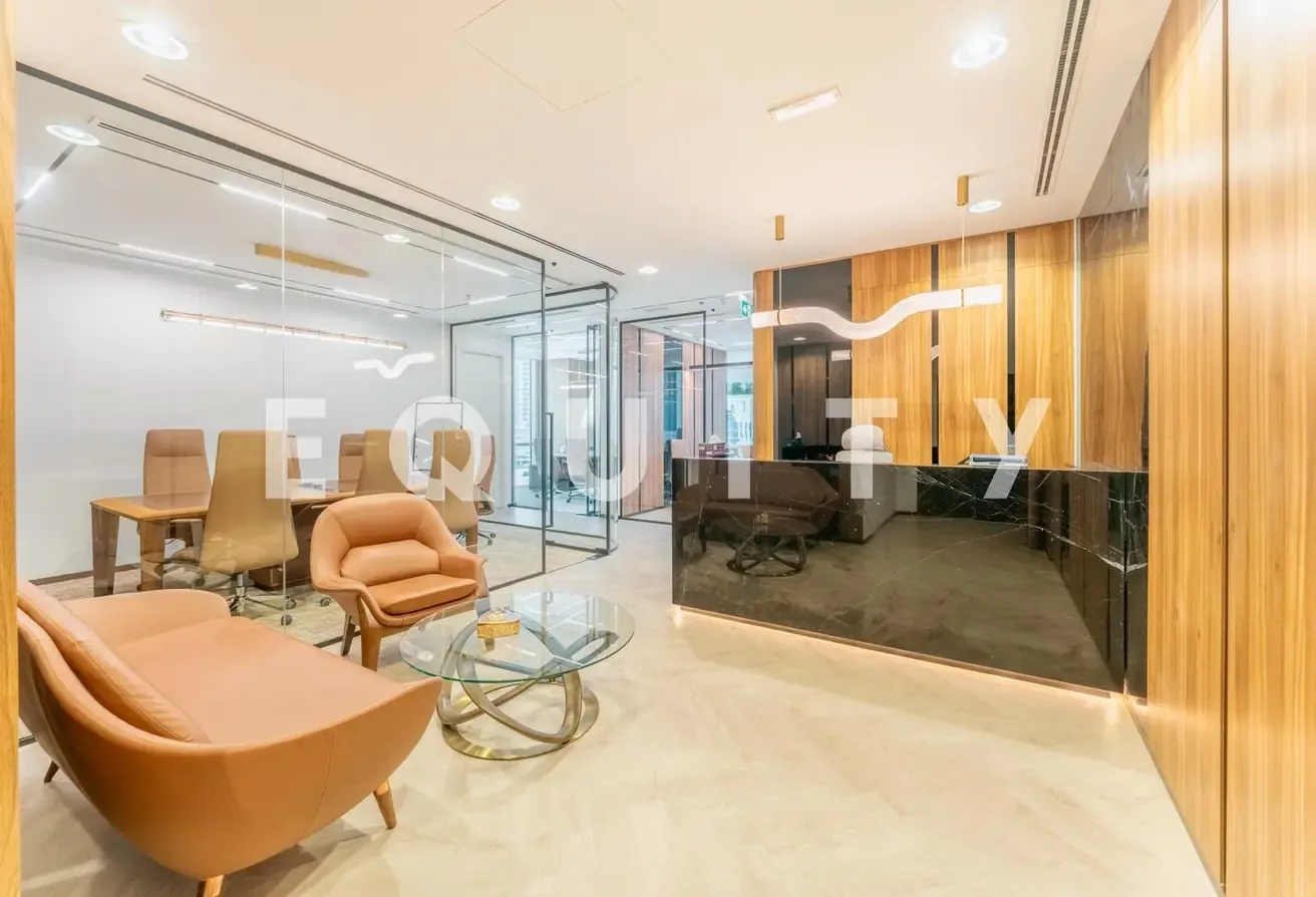 Corner Office | Water Views | 4 Parking Spaces