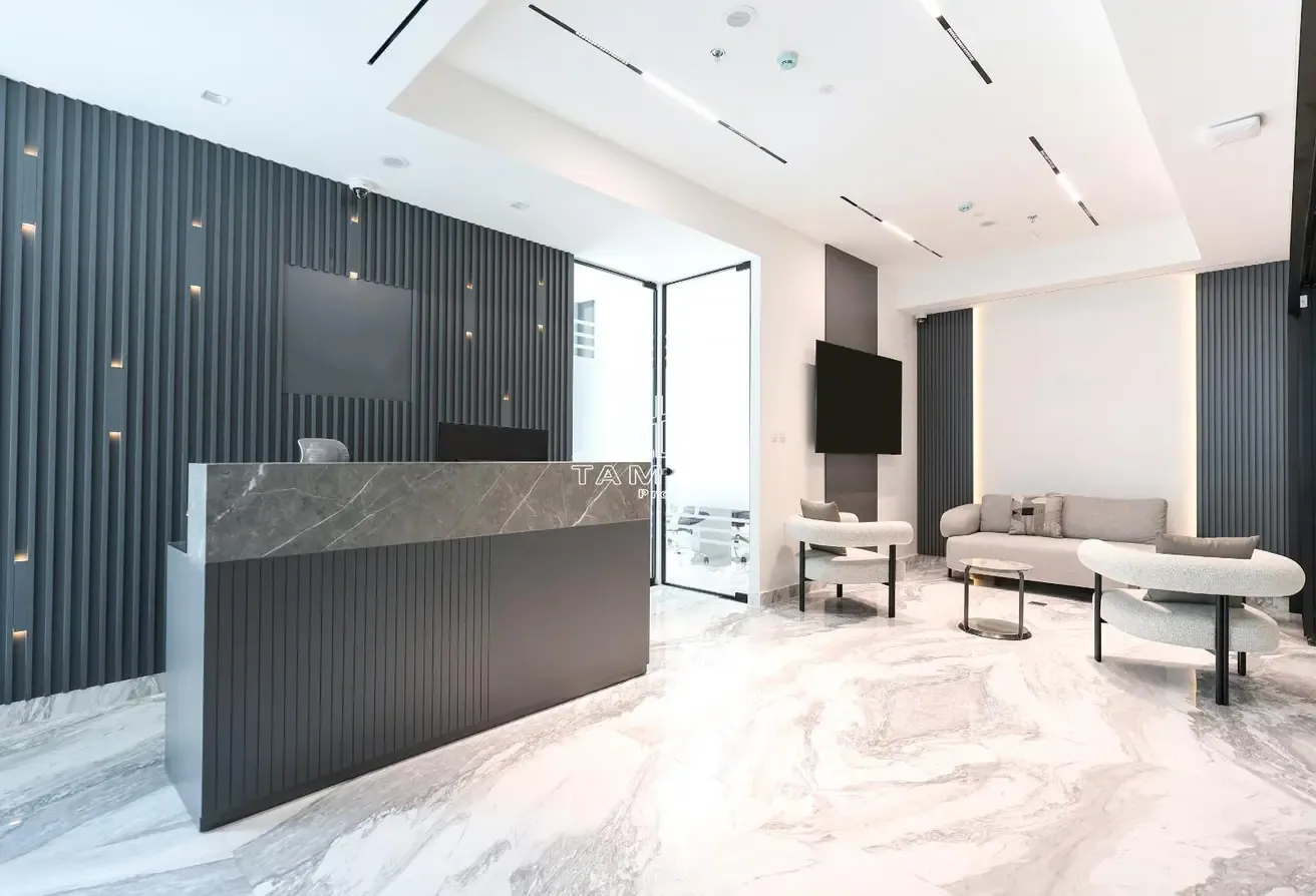 Luxury Fully Fitted With Full Downtown View