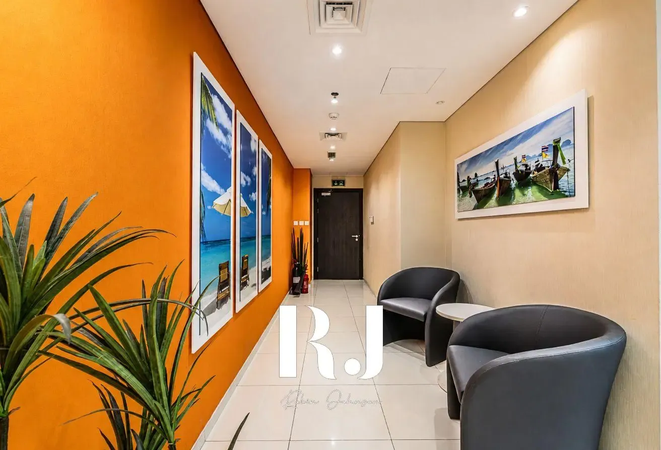 Corner Office | Fully Furnished | Vacant
