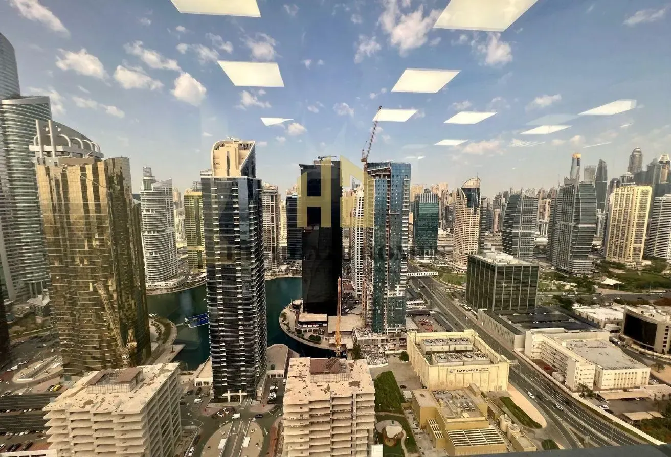 Fitted Office with Panoramic Lake View | VOT